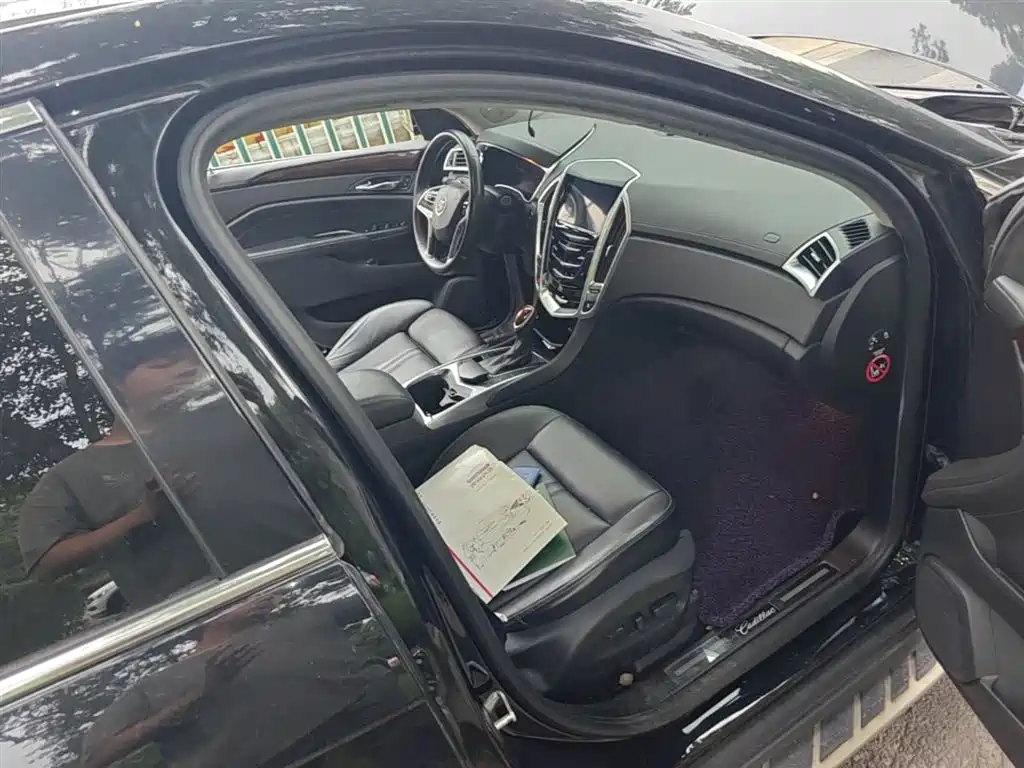 Cadillac SRX 2014 3.0L Elite Model фото 19