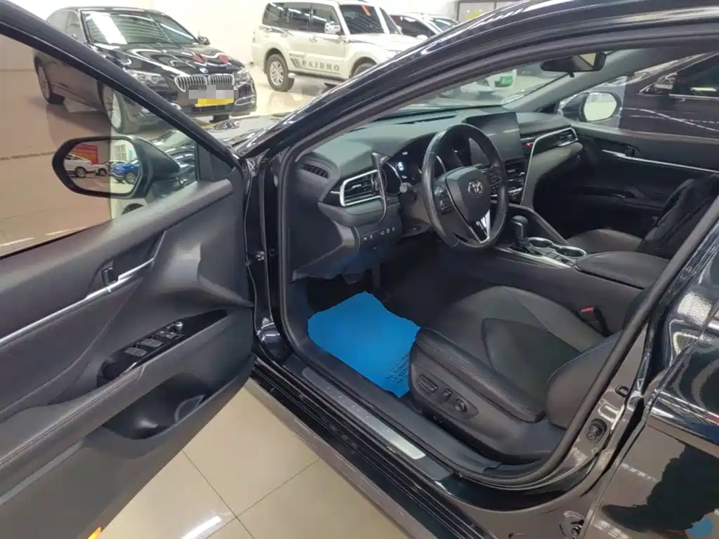 Toyota Camry 2021 2.0G Luxury Edition фото 16