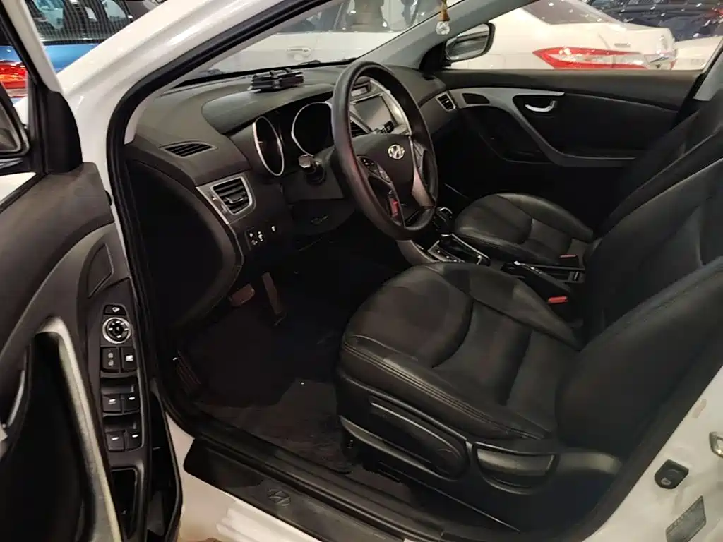 Hyundai Langdong 2017 2016 1.6L Automatic Premium Edition