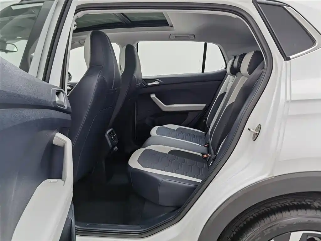 Volkswagen Tharu 2025 New Edge 1.5L Aspiration Edition фото 15