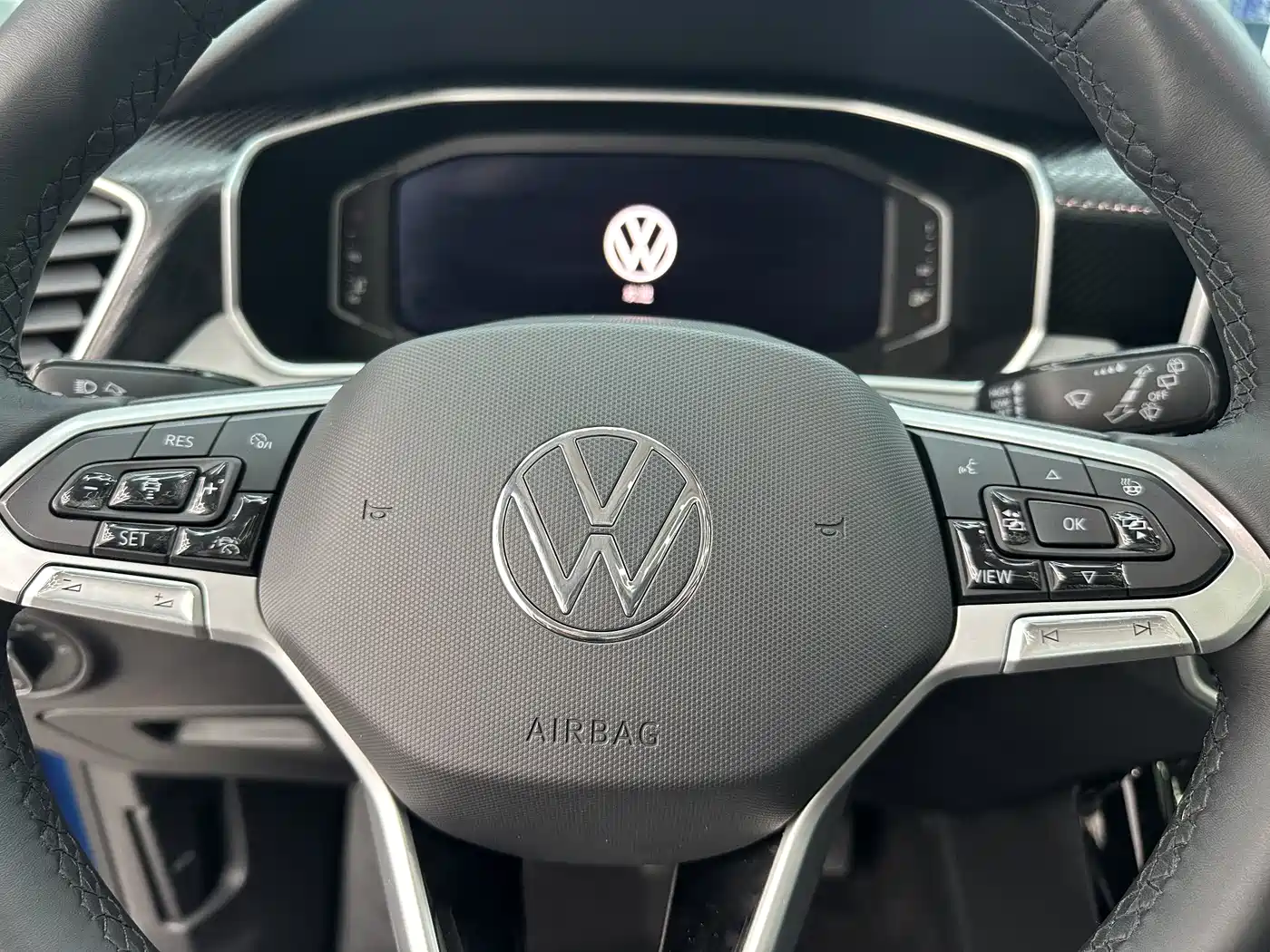 Volkswagen Tayron 2023 280TSI 2WD Luxury Plus Advanced Edition фото 13