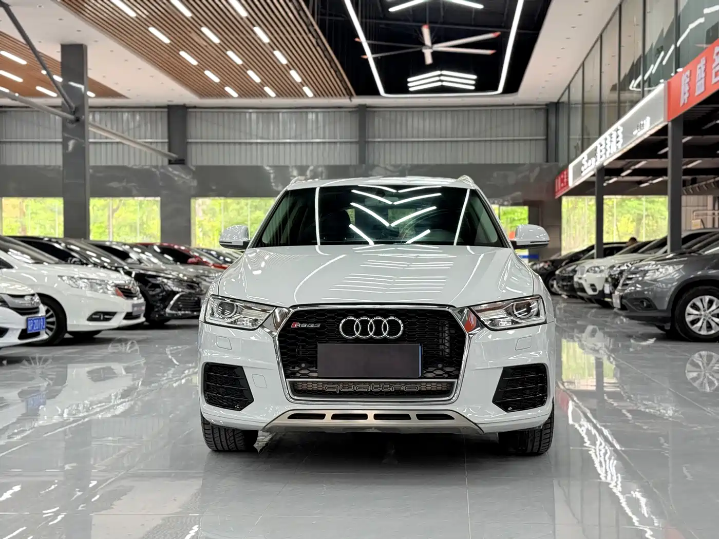 Audi Q3 2016 35 TFSI Fashion фото 2