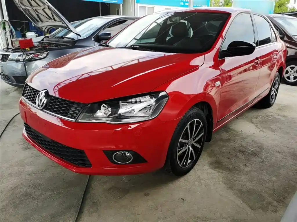 Volkswagen Jetta 2015 1.4TSI Auto Sport фото 2
