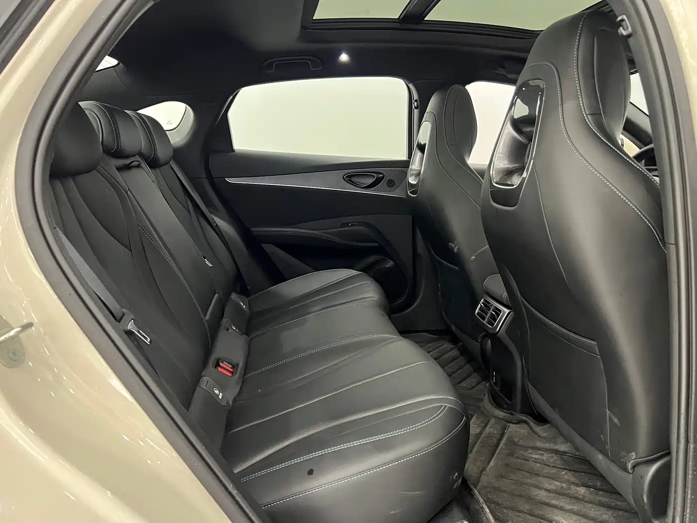BYD Seal 06 New Energy 2025 DM-i Smart Drive Edition 120KM Luxury фото 11