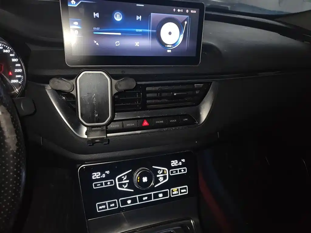 Hongqi H5 2020 1.5T DCT Qiyue Edition фото 10
