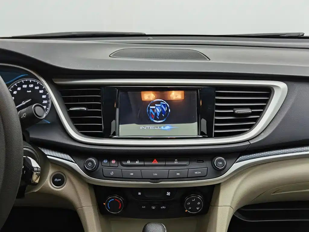 Фото 12 - Buick Excelle