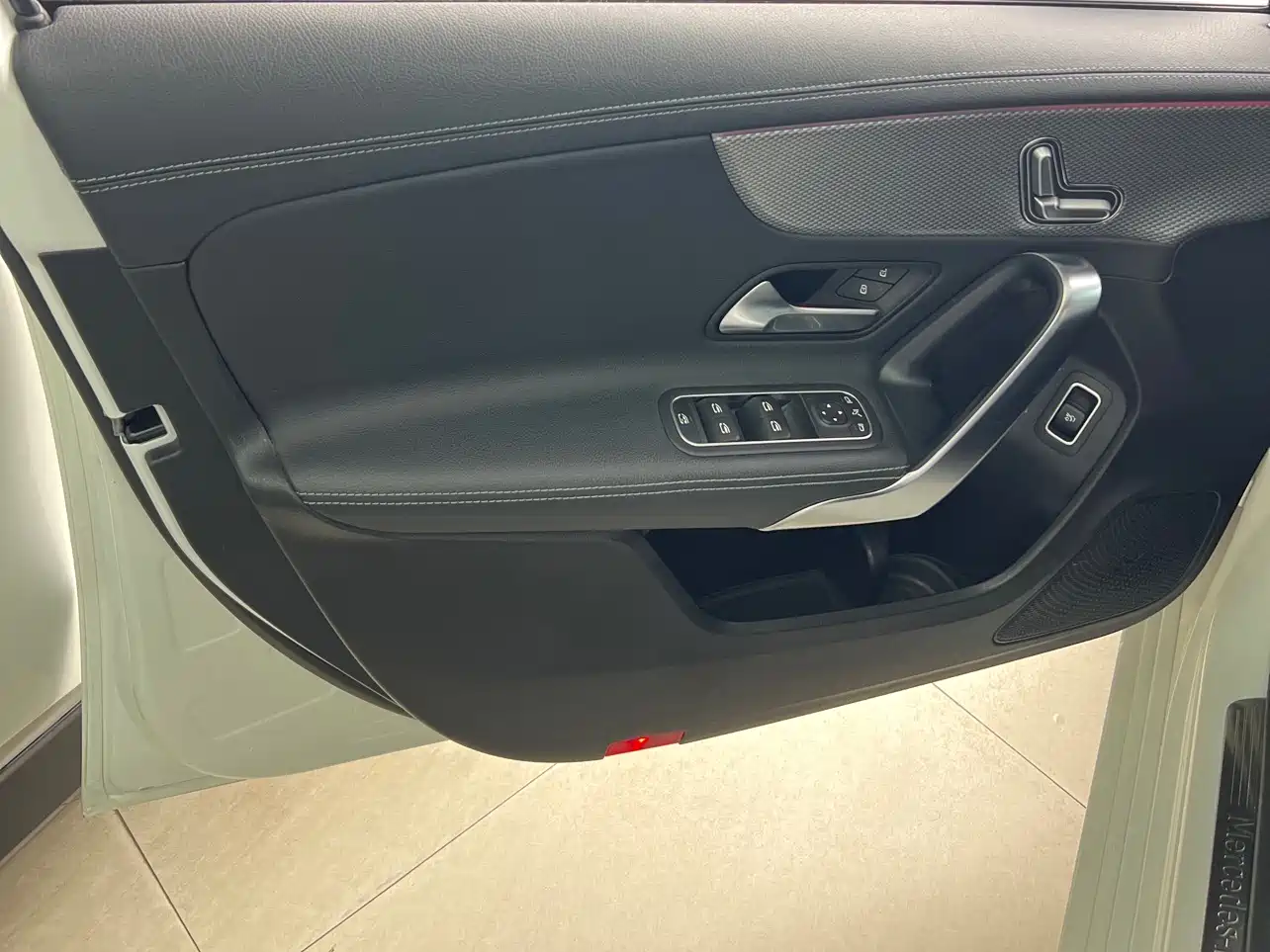 Mercedes-Benz A-Class 2019 A 200 L фото 10
