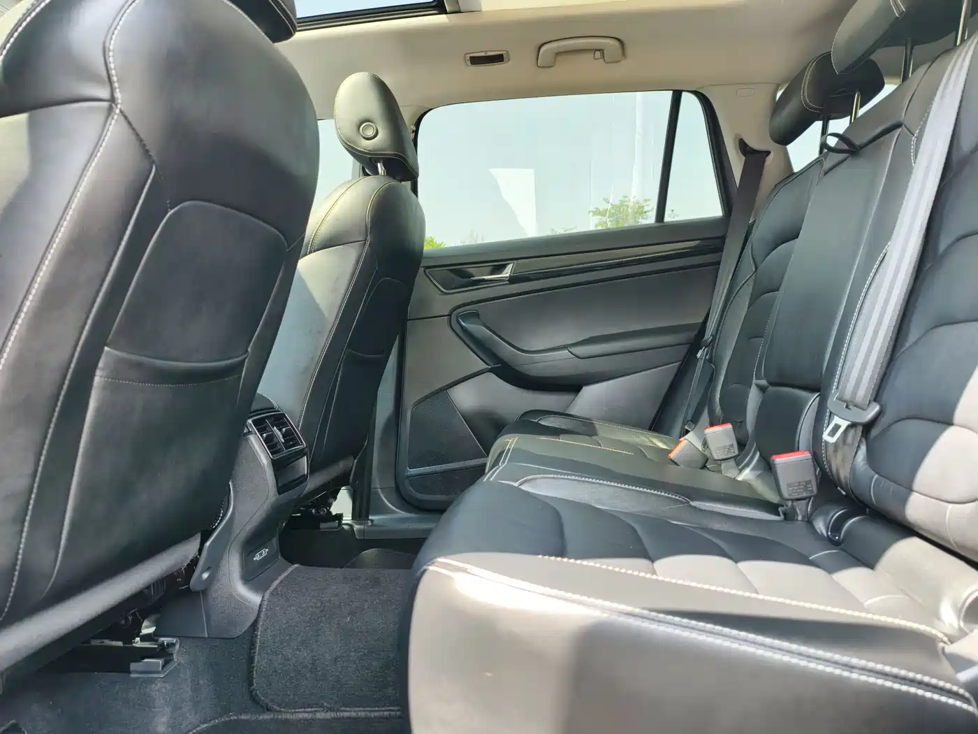 Škoda Kodiaq 2018 Facelift TSI330 5-seat 2WD Premium Luxury Edition фото 16