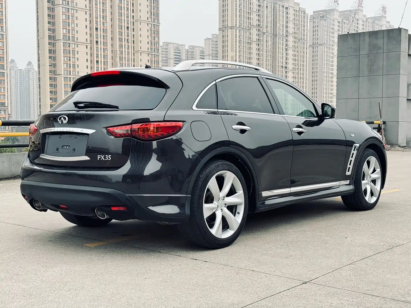 Infiniti FX 2011 2011 FX35 Premium