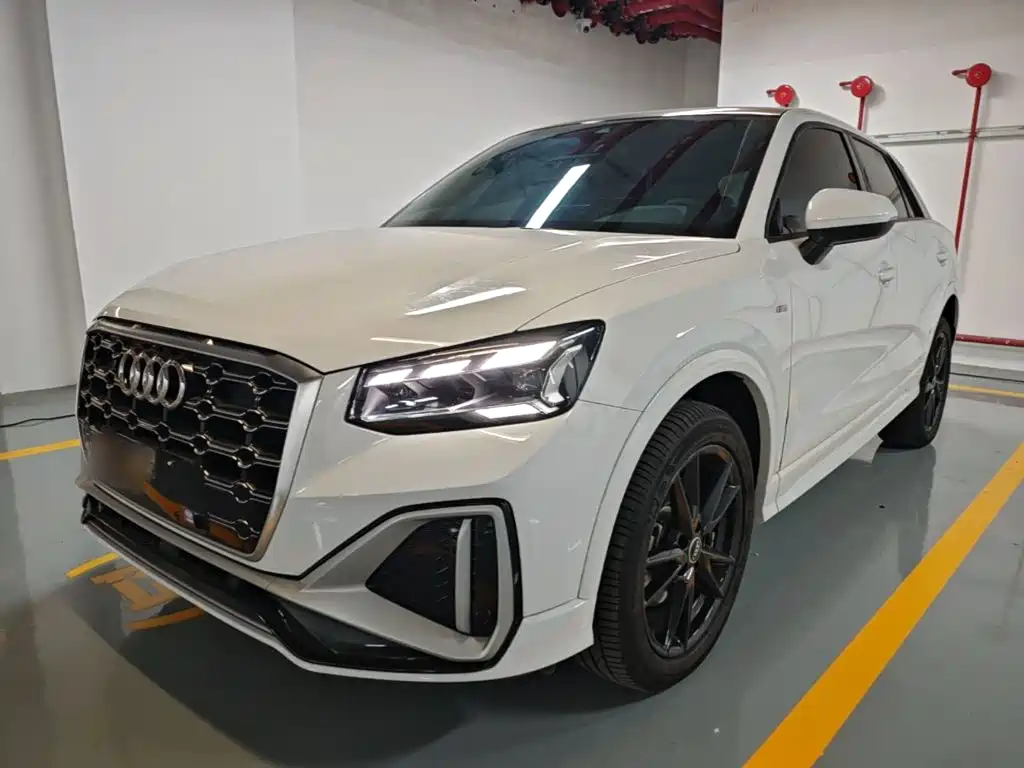 Фото 2 - Audi Q2L