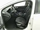 Фото 10 - Ford Focus