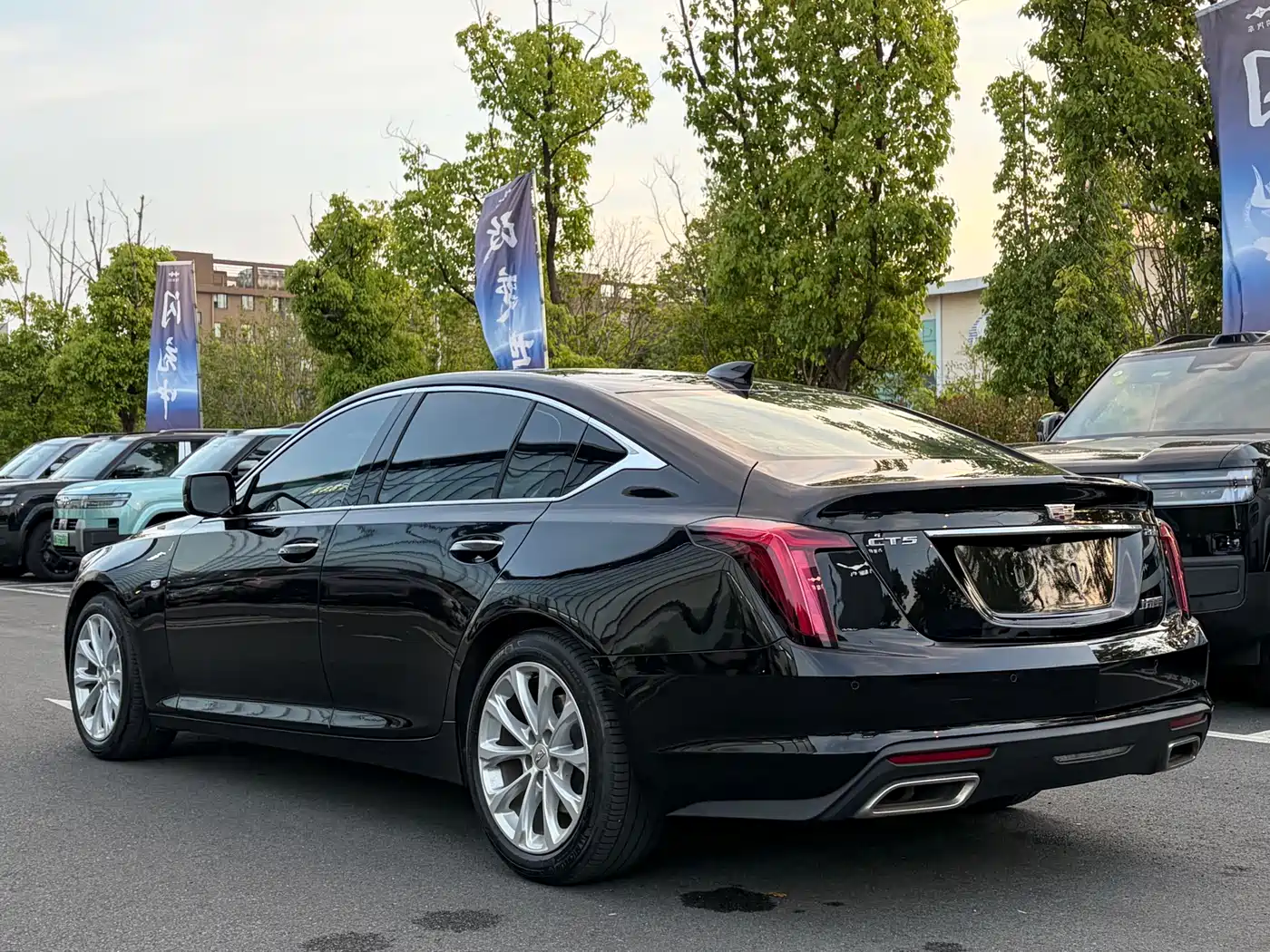 CADILLAC CT5