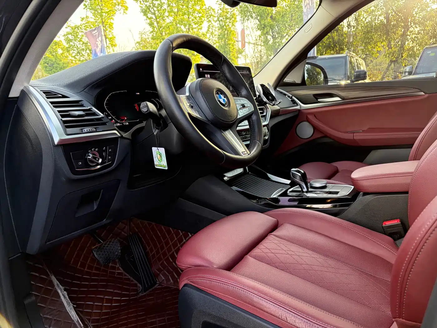 BMW X3 2022 xDrive30i Leading M Night Package фото 4
