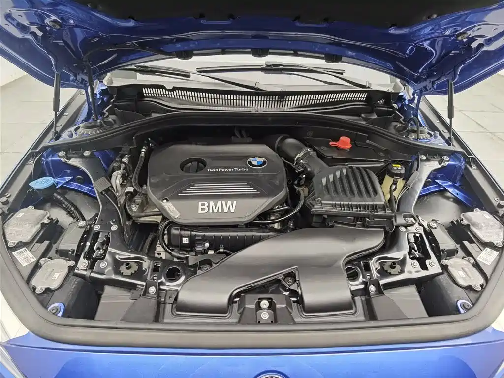 BMW 1 Series 2019 118i M Sport Package фото 6