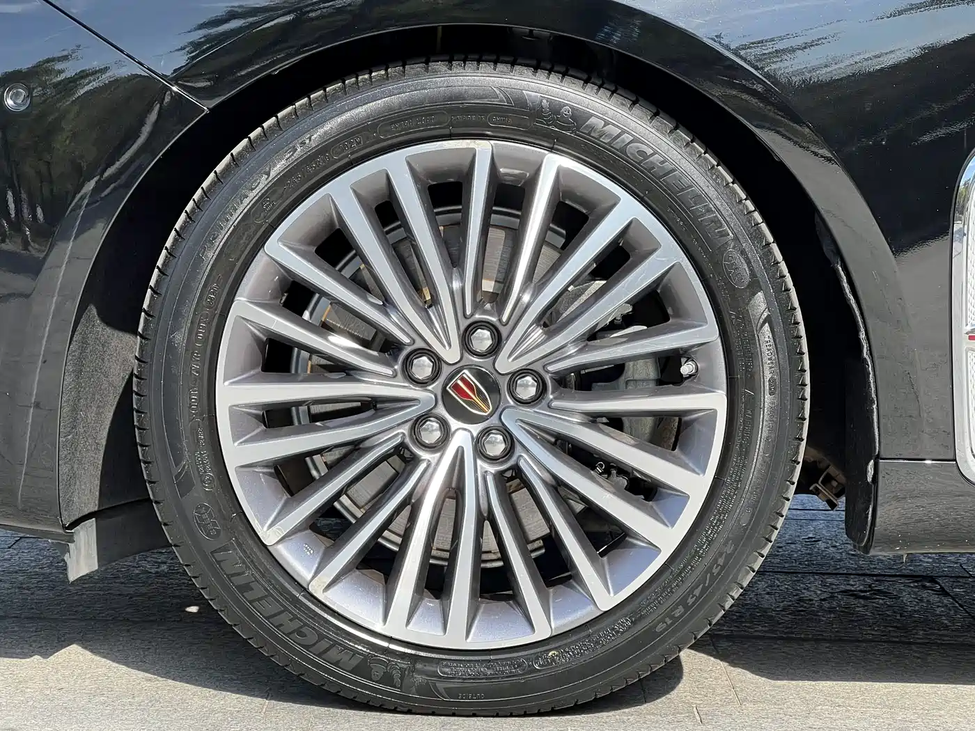 Hongqi H9 2020 3.0T Smart Connection Qi Chang Edition фото 10