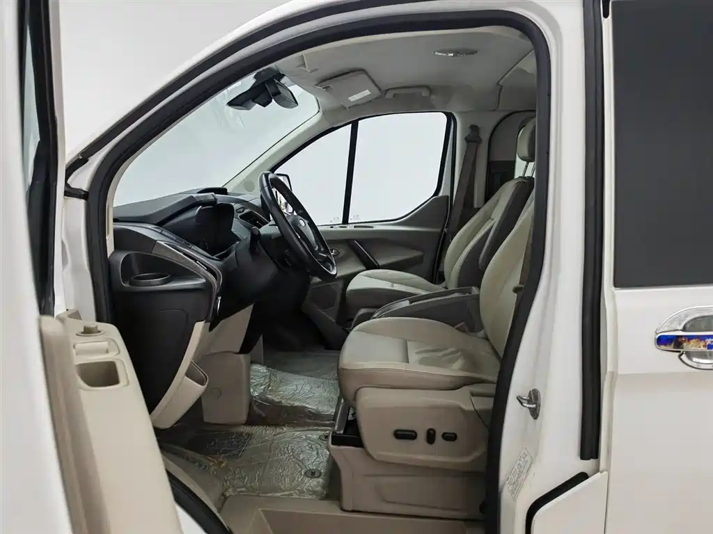 Ford Tourneo 2017 2.0T Automatic Smart Elite Edition фото 10