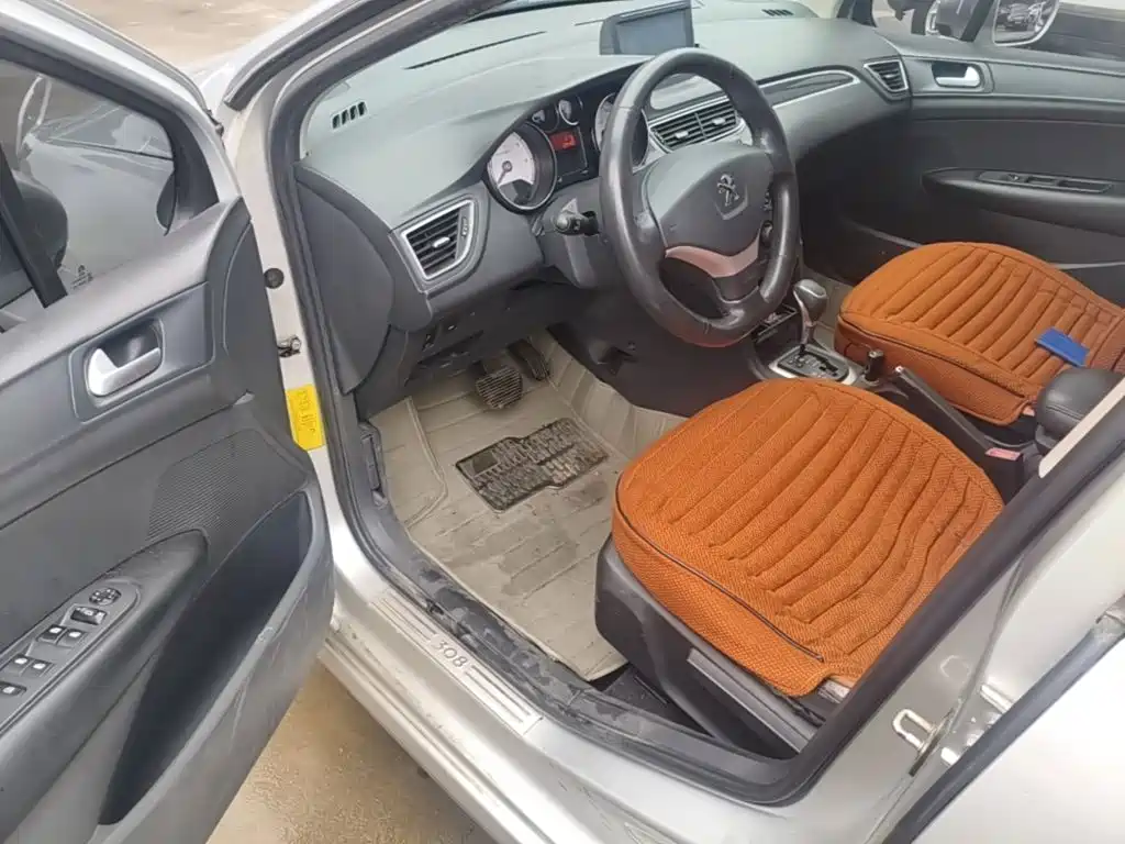 Peugeot 308 2014 2013 Model 1.6L Automatic Superior Style