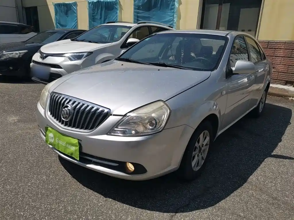 Buick Excelle 2013 1.5L Manual Classic Edition фото 2