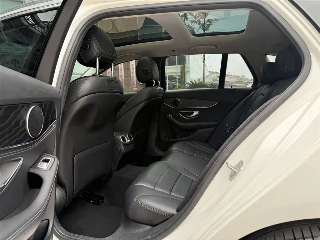 Mercedes-Benz C-Class (Import) 2015 C 200 Estate фото 5