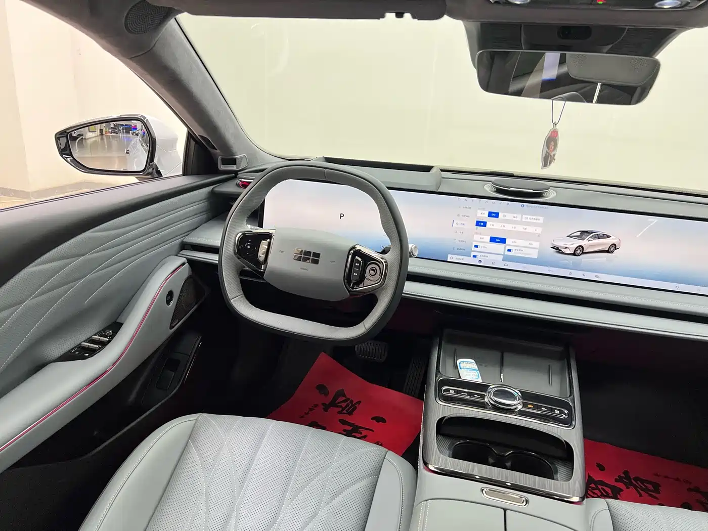 Geely Galaxy Galaxy E8 2025 2025 700km Long Voyage Smart Drive Edition