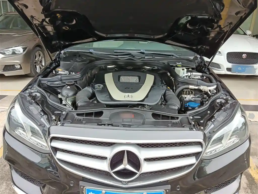 Mercedes-Benz E-Class 2014 Facelift E 300 L Sport фото 20