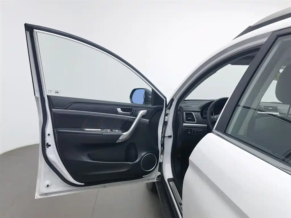 Haval M6 2018 1.5T DCT 2WD Elite фото 8