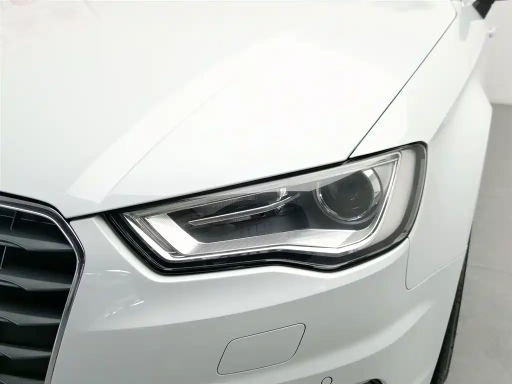 Audi A3 2015 Limousine 35 TFSI Millionth Anniversary Comfort Enjoyment Type фото 7