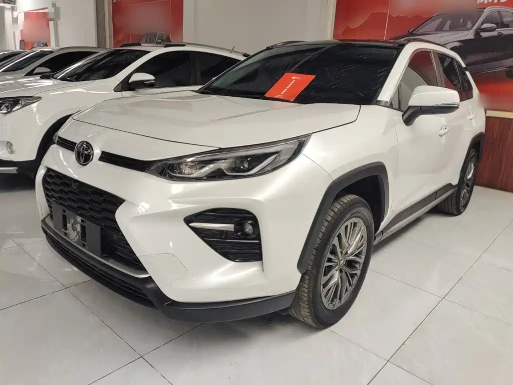 Toyota Wildlander 2023 2.0L CVT AWD Luxury PLUS фото 2