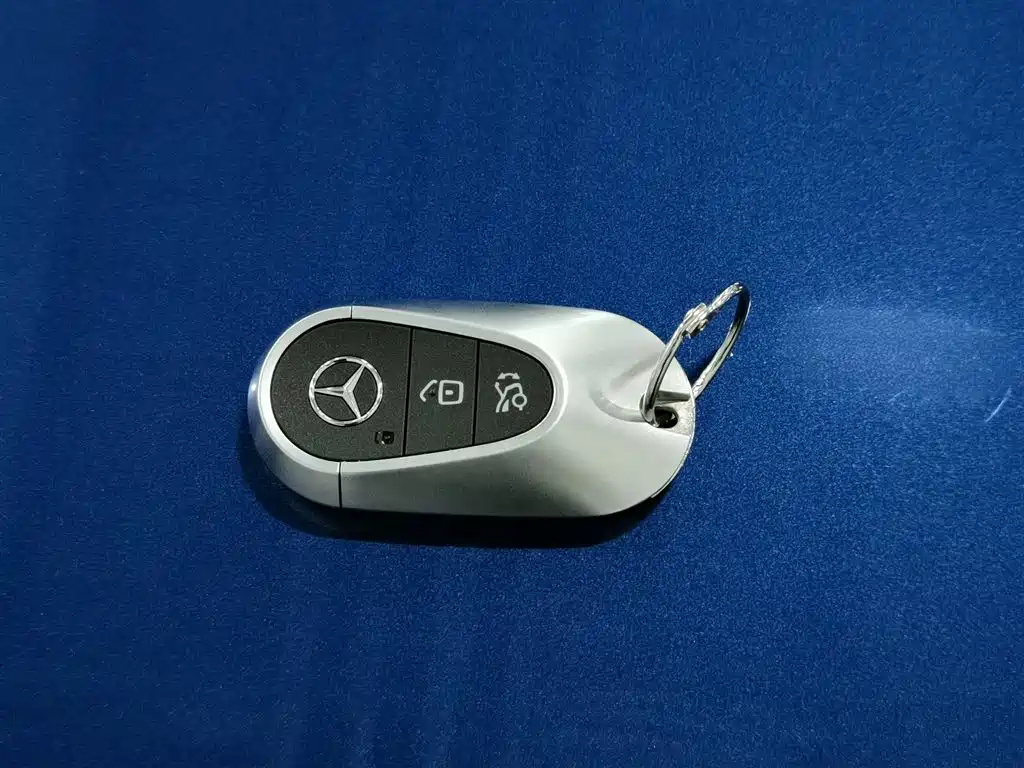 Mercedes-Benz C-Class 2023 C 200 L Sport фото 19
