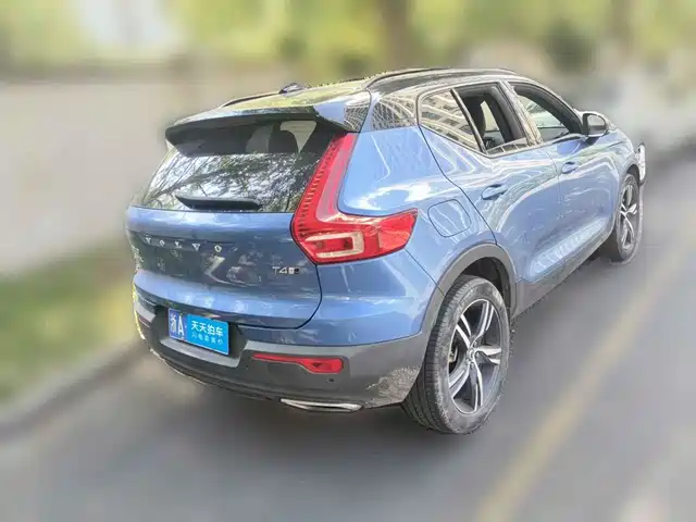 Volvo XC40 2020 T4 AWD Inscription Sport Edition — фото 2
