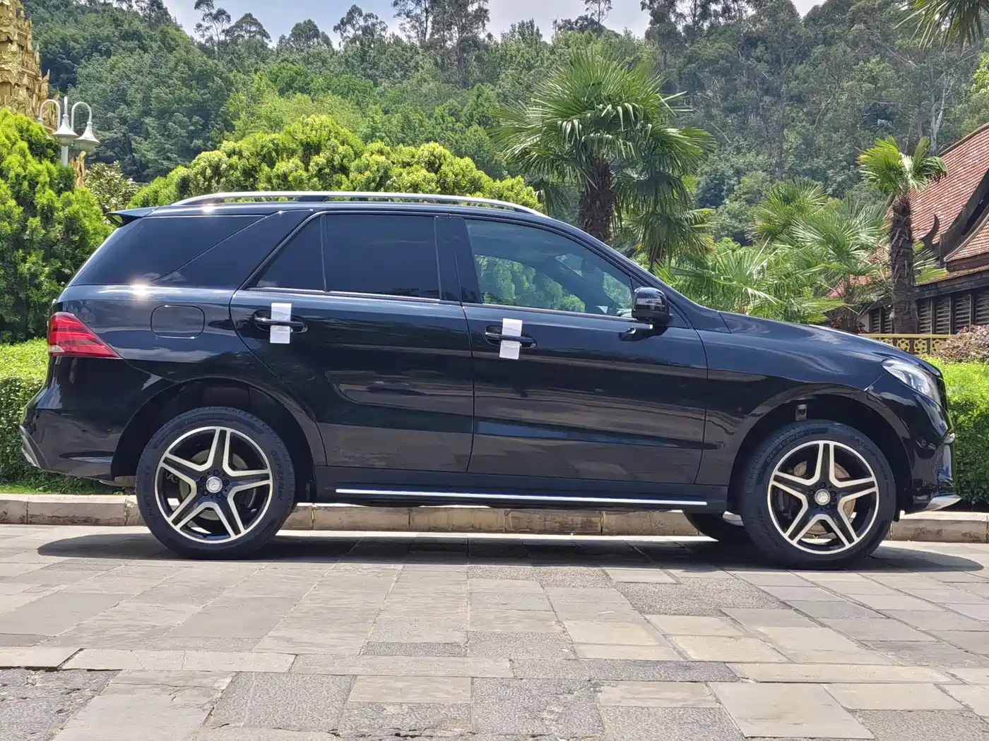 Mercedes-Benz GLE 2016 GLE 450 AMG 4MATIC фото 29