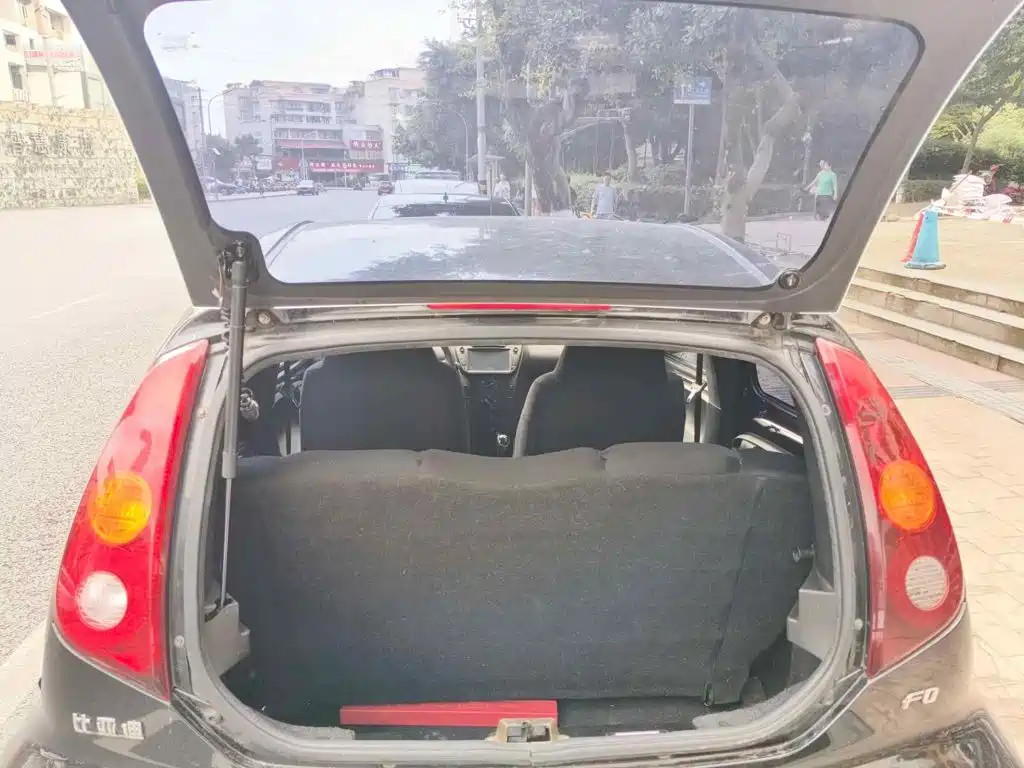 BYD F0 2014 2013 1.0L AMT Joy Edition