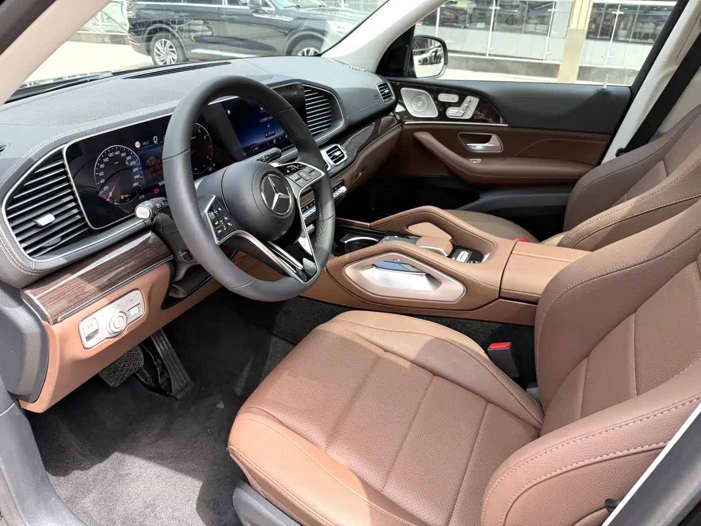 Mercedes-Benz GLE 2024 Facelift GLE 350 4MATIC Fashion фото 5