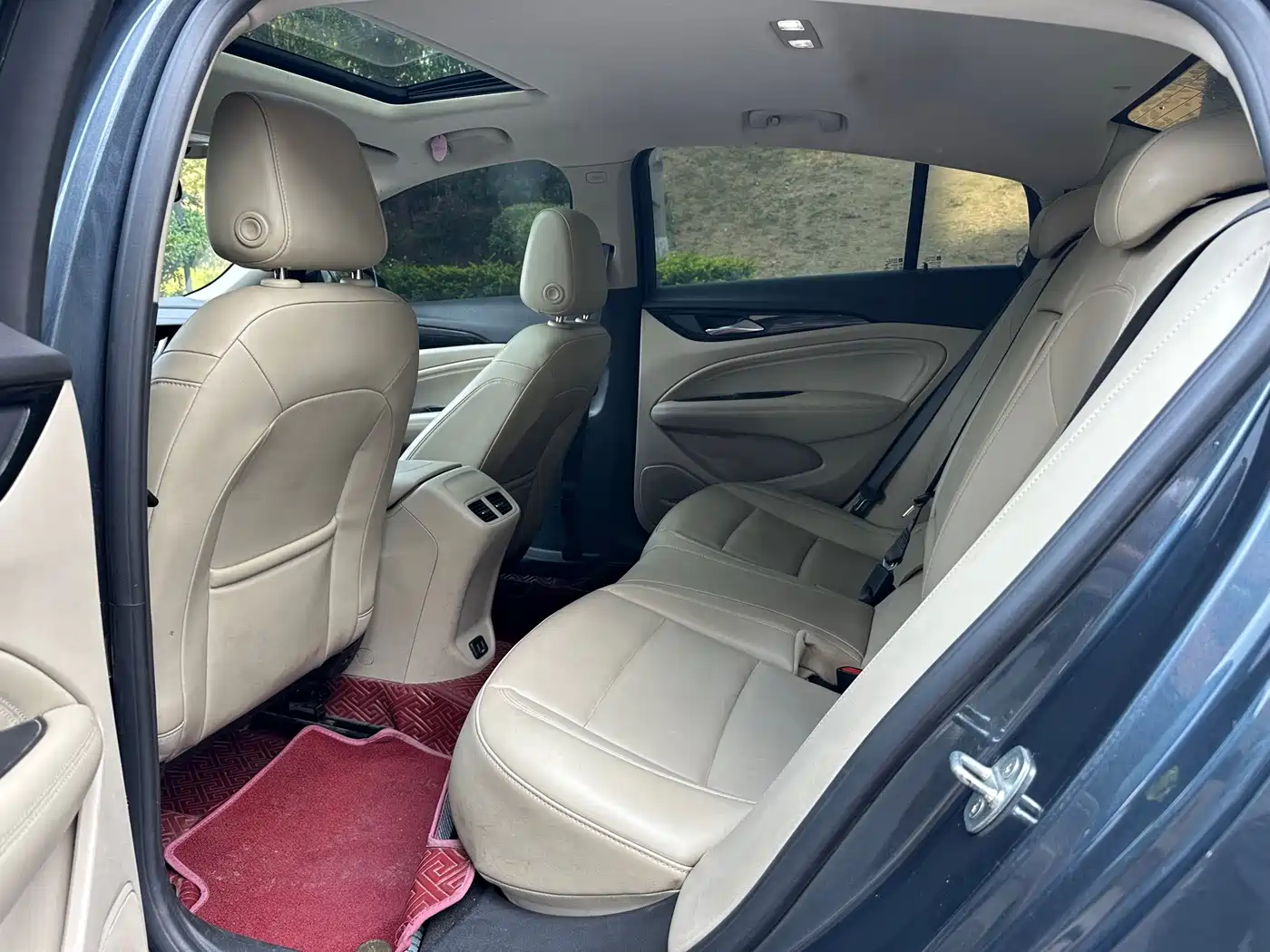 BUICK REGAL