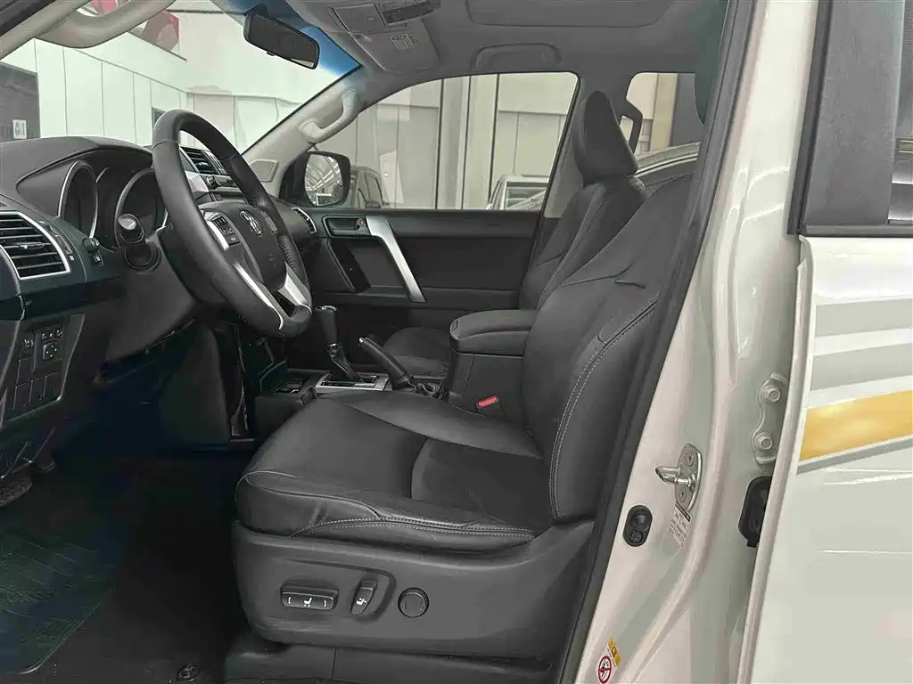 Toyota Prado 2016 2.7L Auto Standard Edition фото 7