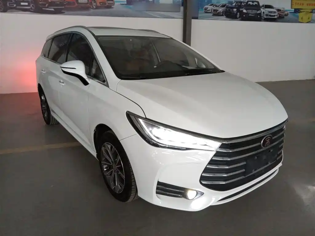 BYD Song MAX 2019 1.5T Auto Smart Connected Sunroof 6-seater China V фото 22
