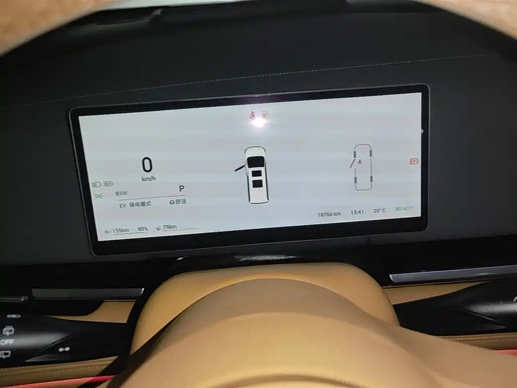 Voyah Auto Voyah Dreamer 2025 PHEV AWD Flagship Kunpeng Edition фото 12