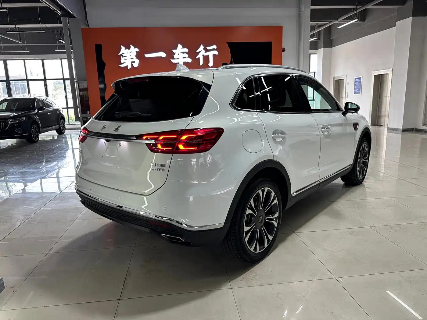 Hongqi HS5 2020 2019 2.0T Smart Connect Enjoy 4WD Edition