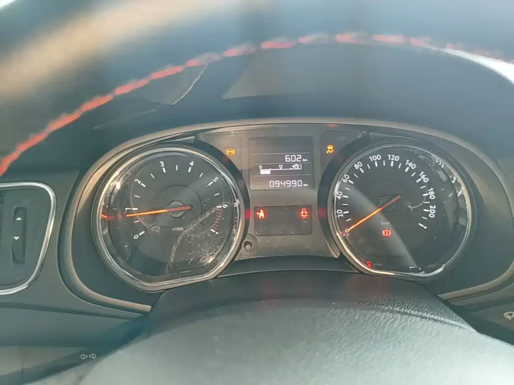 Citroën C3-XR 2016 2015 1.6L Manual Pioneer