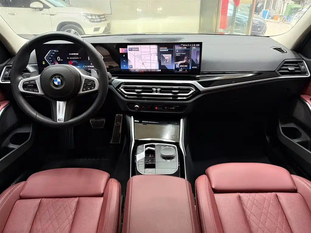 BMW 3 Series 2023 320Li M Sport Package фото 12