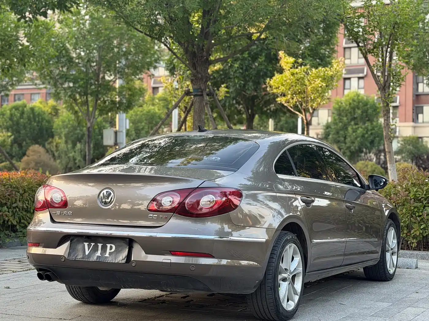 Volkswagen FAW-Volkswagen CC 2012 1.8TSI Elite фото 6