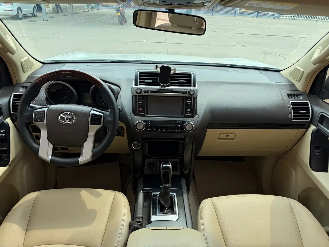 Toyota Prado 2016 2.7L Auto Standard Edition фото 6