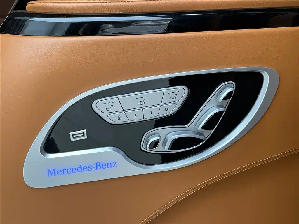 Mercedes-Benz Vito 2020 2.0T Business Edition (7-seater) фото 17