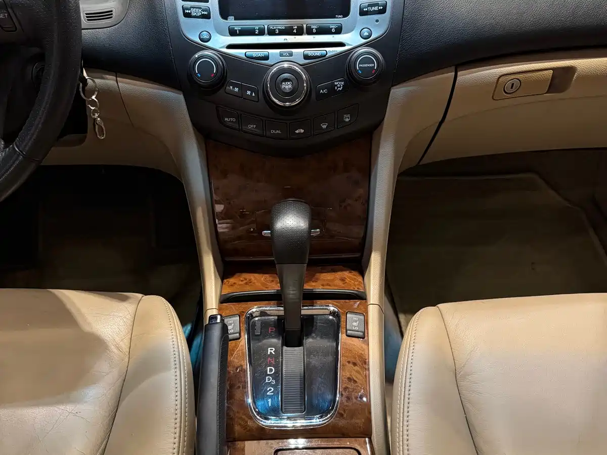 Honda Accord 2007 2007 2.4L Auto Luxury Classic