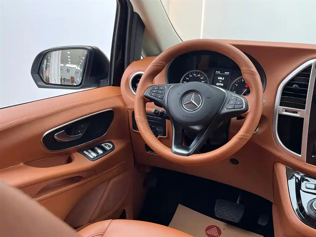 Mercedes-Benz Vito 2020 2.0T Business Edition (7-seater) фото 39