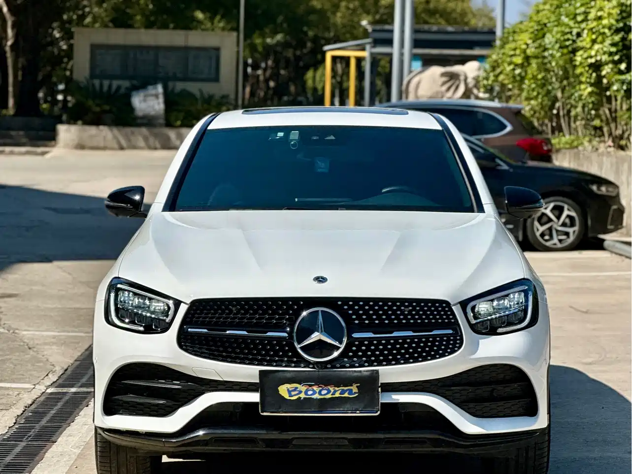 Mercedes-Benz GLC Coupe 2020 GLC 300 4MATIC Coupe SUV фото 2