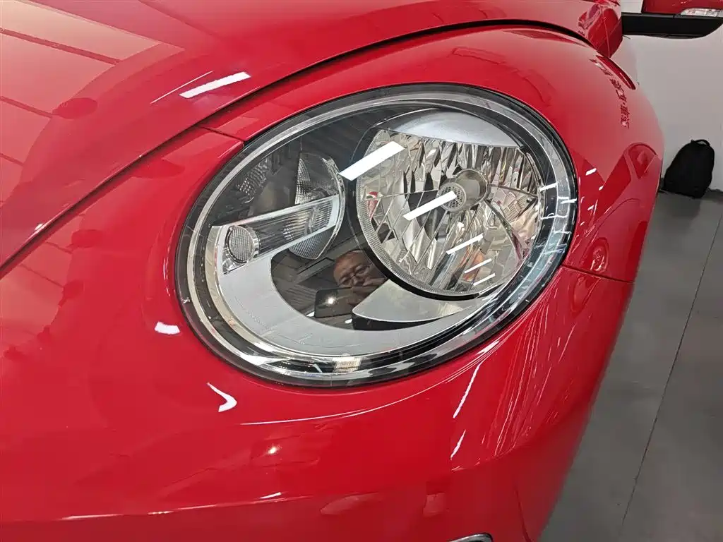 Volkswagen Beetle 2018 180TSI Easy Joy Edition фото 18