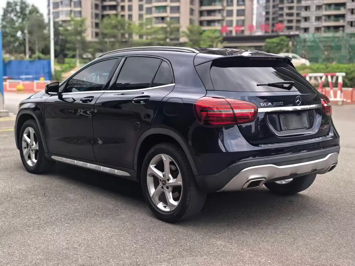 Mercedes-Benz GLA 2018 GLA 200 Dynamic фото 6