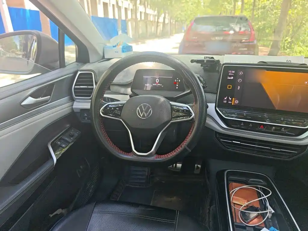 Volkswagen ID.6 CROZZ 2021 2021 Long Range PURE+ Edition
