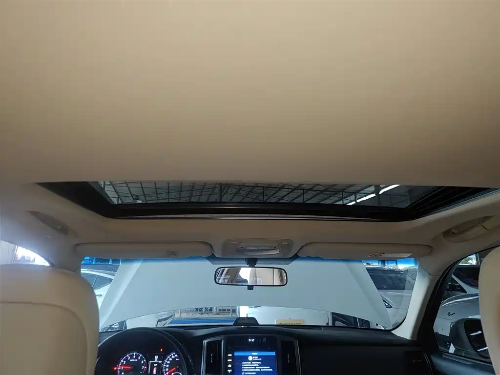 Toyota Crown 2015 2.5L Smart Edition фото 17